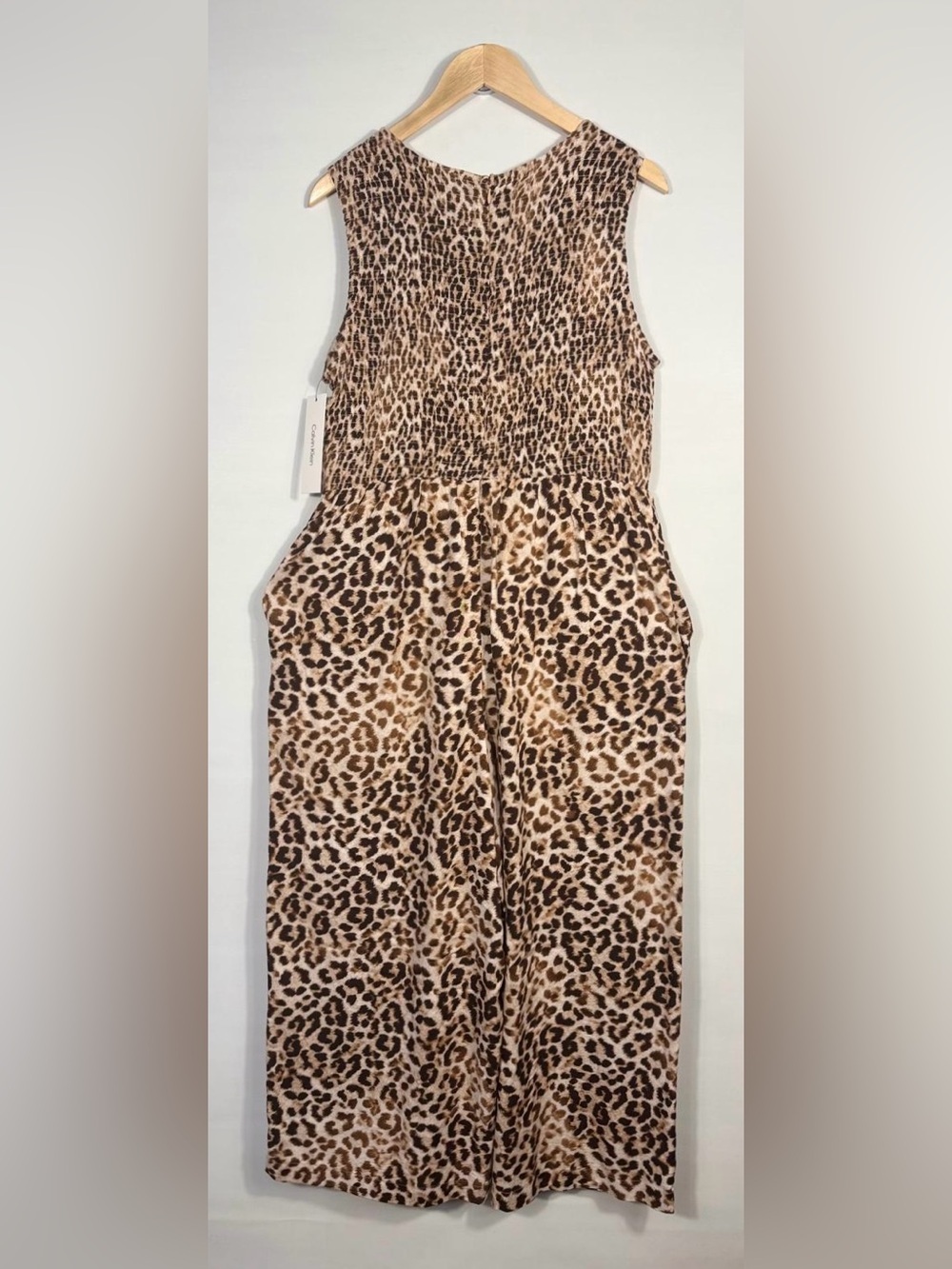 NEW Calvin Klein Women's 12 Animal Print Smocked Jumpsuit • Reg Price $129 - Picture 2 of 3